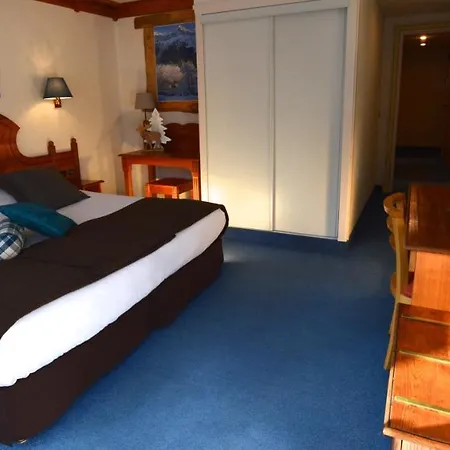 Hotel Serre 2*