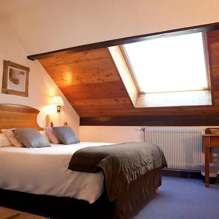 Hotel Serre 2*